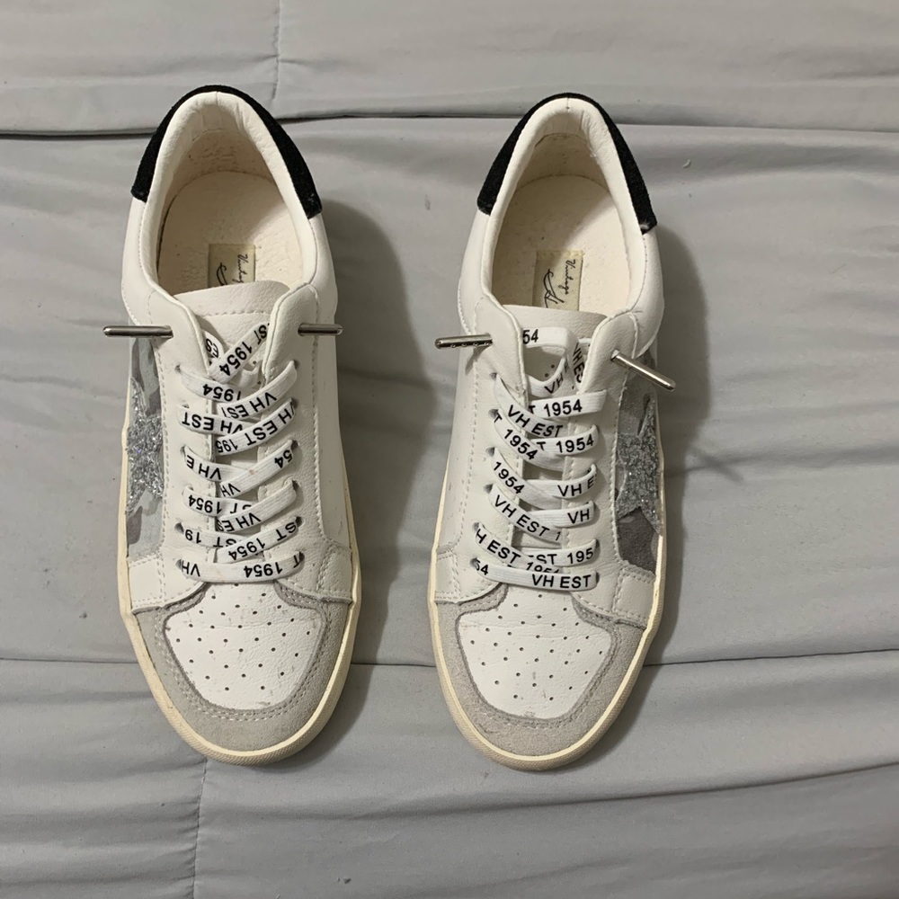 Glitter star sneakers